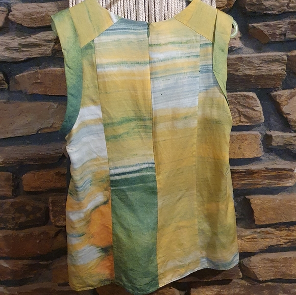 Size S Veronika Maine 55% Silk Sleeveless top - Picture 3 of 7